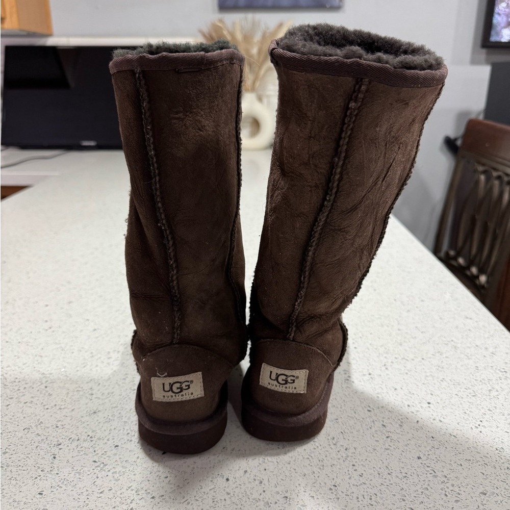 UGG WOMEN'S CLASSIC II TALL BOOTS